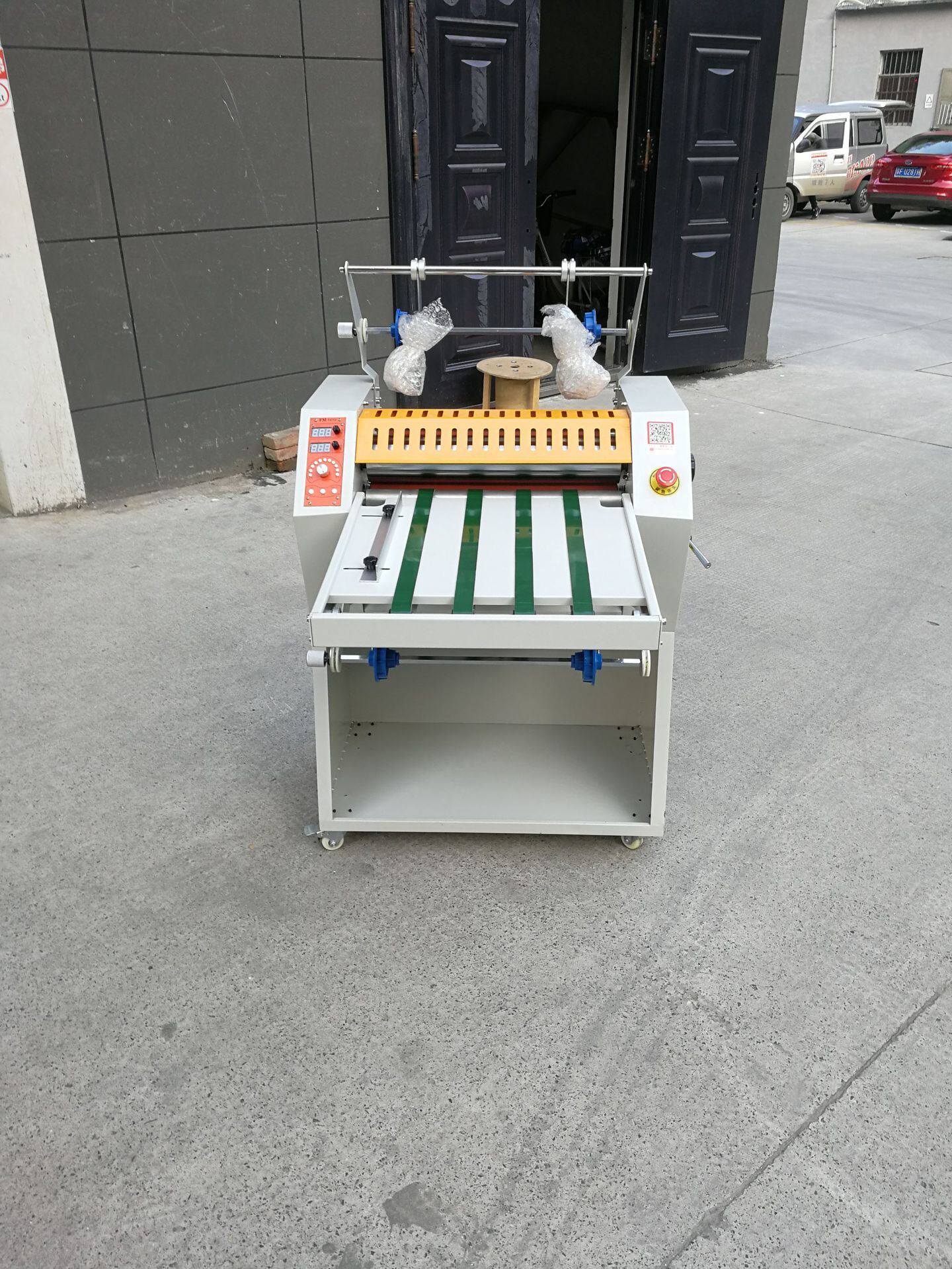 小型自动高速预涂膜490mm数码复膜机属于什么档次？