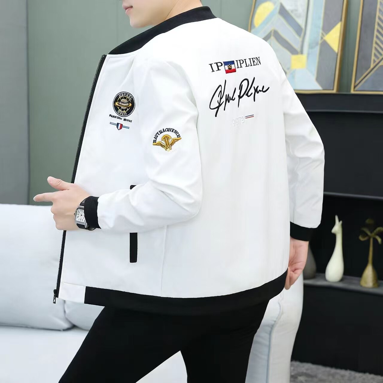 青少年刺绣棒球服上衣图片