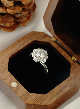 艺升缘珠宝绽放戒指定制S925银一克拉莫桑石女士钻戒原创设计