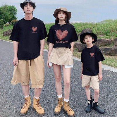 超火的2026新款亲子装t恤一家三四口夏季短袖男童女童装衣服穿搭