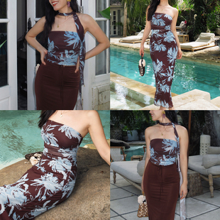 包臀裙 ooh 度假风花朵印花抹胸连衣裙修身 法式 抹胸上衣 itch痒痒