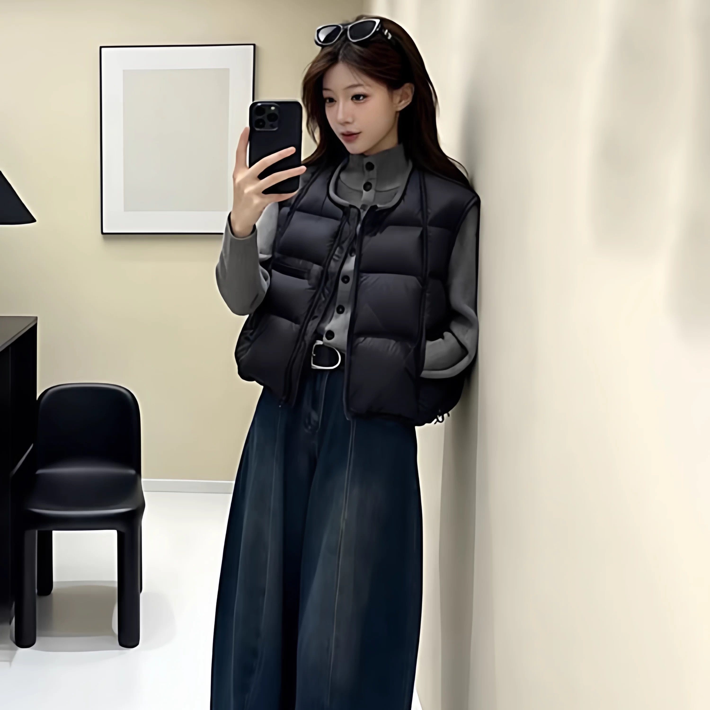 一整套冬装韩系短款加厚棉服马甲老钱风毛衣牛仔阔腿裤盐系三件套