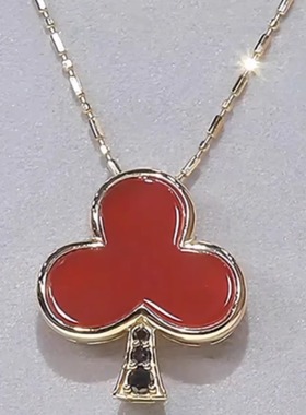 三叶草吊坠黑色天然钻石红玉髓