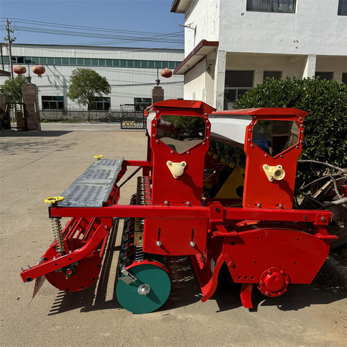 多行小麦播种机 农用旋耕施肥播种一体机悬浮式玉米大豆播种机