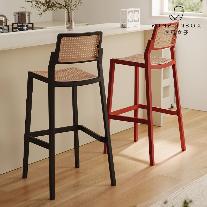 北欧吧椅家用小户型简约岛台高脚椅塑料藤编可叠放咖啡厅酒吧吧凳