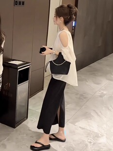 高级感御姐套装裙女春秋季小个子显高设计感露肩上衣半身裙两件套