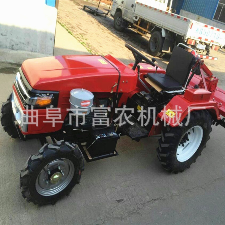大马力单缸拖拉机 轮式拖拉机 四轮驱动拖拉机