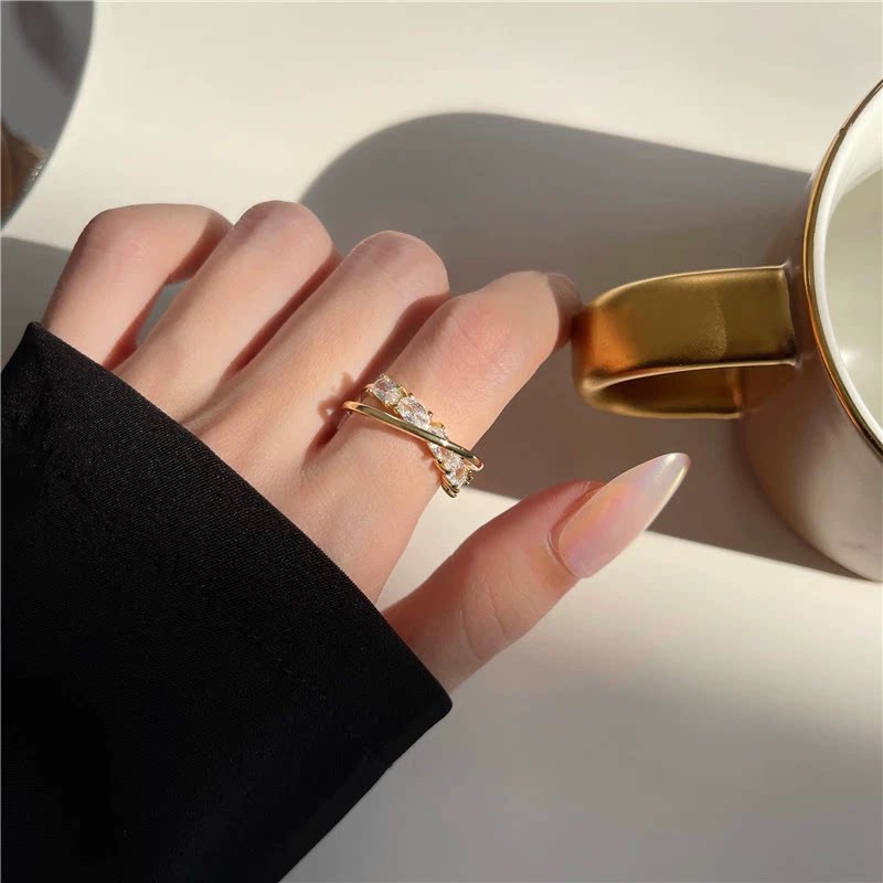 铜微镶锆石超闪ins风戒指女时尚个性轻奢高级珍珠食指戒指环b454