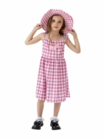 Шапка, платье, ожерелье