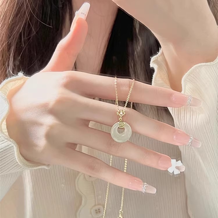 正品999纯银平安扣项链女轻奢小众和田玉吊坠2025新款情人节礼物