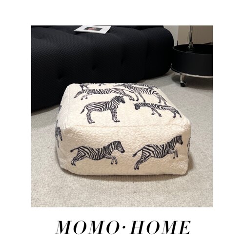 小红书MOMO家居墩子坐垫白色斑马坐垫可打坐矮凳斑马蒲团懒人坐垫