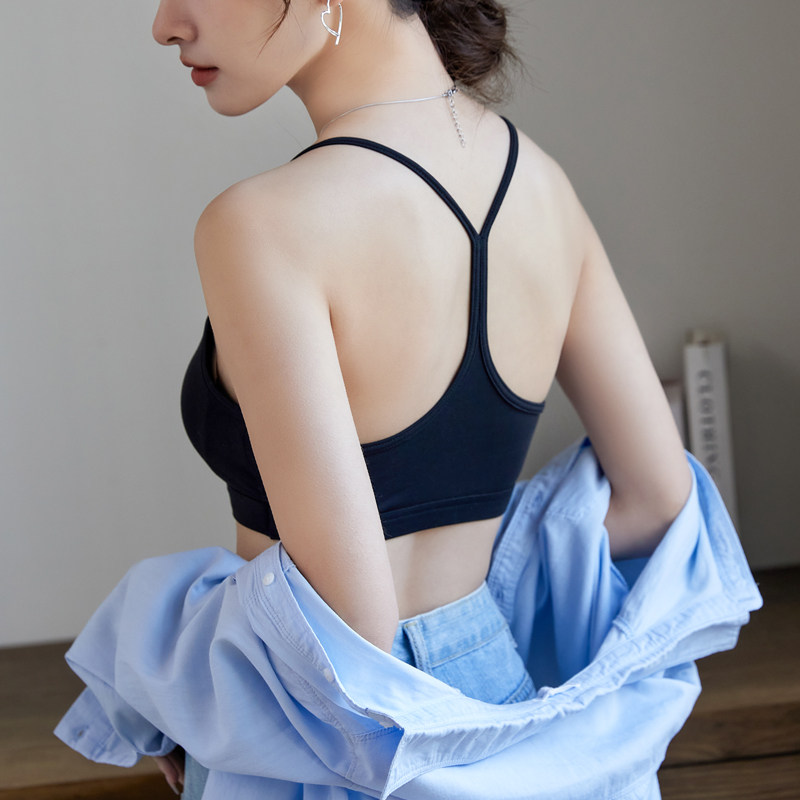 无钢圈背心式文胸一体运动小吊带交叉带美背内衣裹胸抹胸女防走光