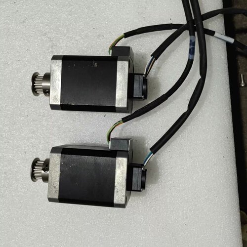 议价步进马达C030N一9015PE1，只装机没有