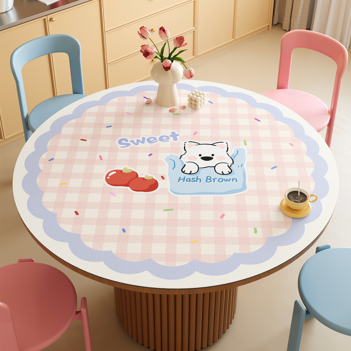 铺上这个圆桌垫之后开始期待吃饭