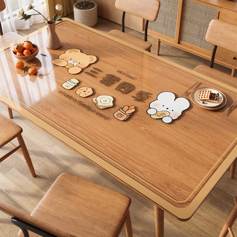 当你家里放了一张软玻璃桌垫之后