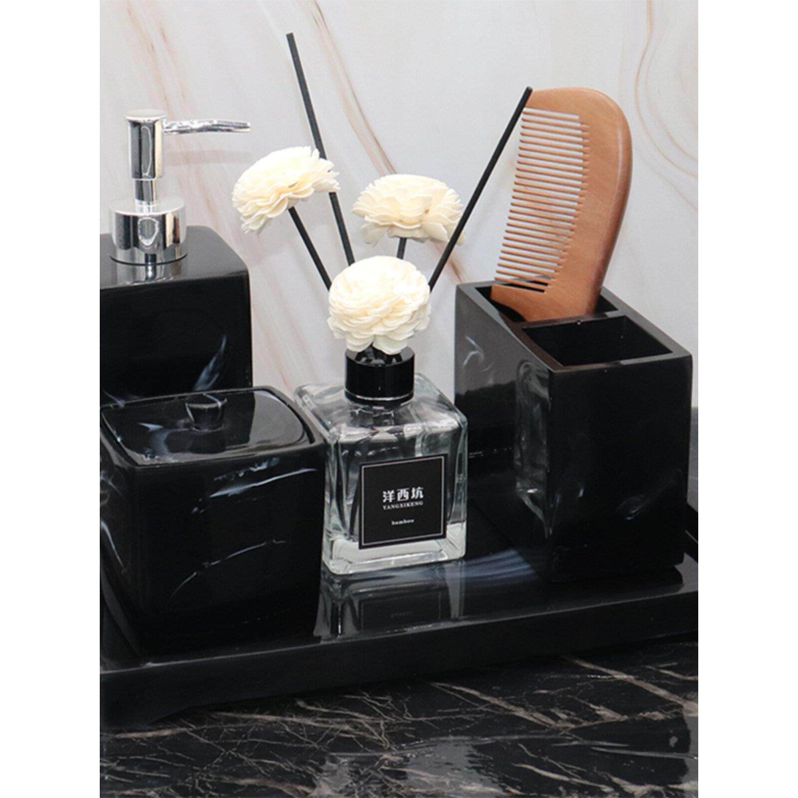 模型房创意欧洲浴室洗刷套木制梳子持有人酒店浴室洗手液按填充瓶