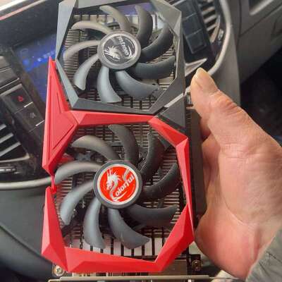 议价七彩虹GTX1650s4G战斧显卡双风扇红黑配色接口齐