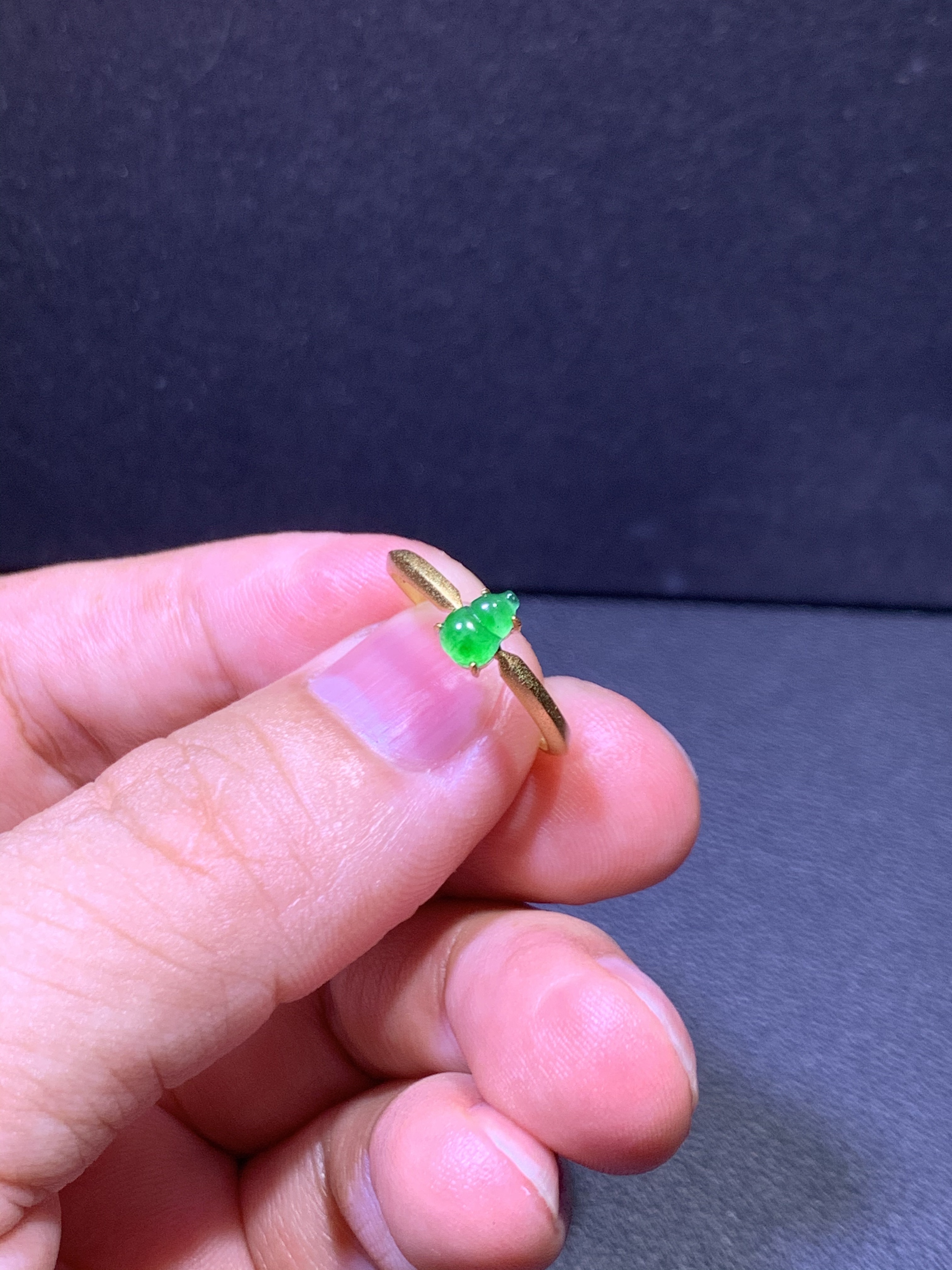 天然A货高冰阳绿葫芦蛋面翡翠戒指S925银镀金新中式百搭款女戒指