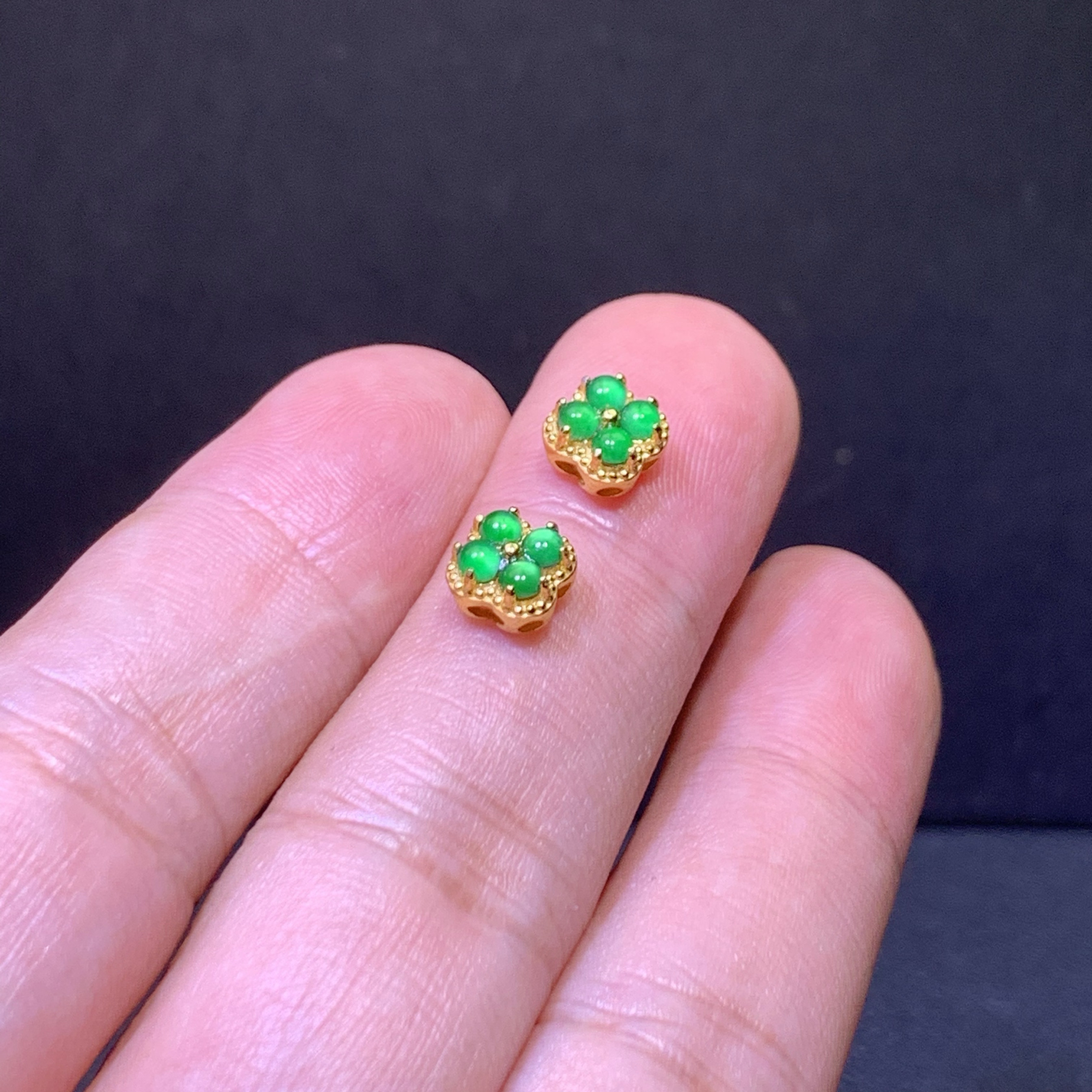 天然A货翡翠冰种阳绿蛋面四叶草潘多啦DlY配饰S925银镀金经典百搭