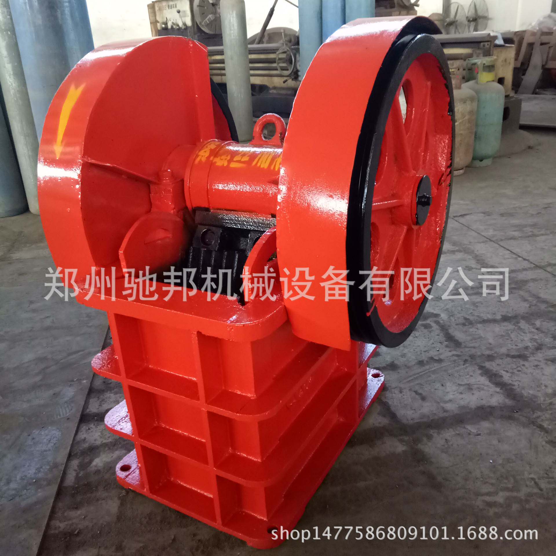 供应颚式矿石破碎机 煤矿石头破碎设备 石料厂碎石配套设备