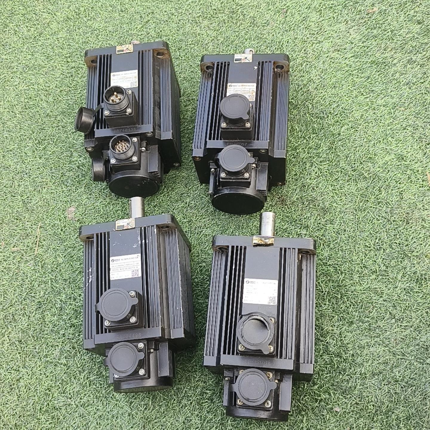 议价雷赛科技 ACM13025M2F-51-B伺服电机2600