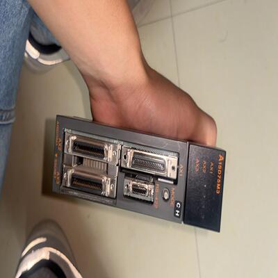 议价原装正品三菱模块A1SD75M3