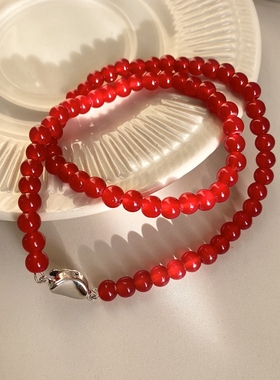 时尚珊瑚色红色串珠项链女极简轻奢新款元宝扣甜酷辣妹百搭锁骨链