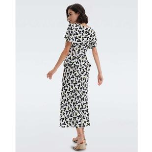 Flower Square Fit Dress Neck and Black White Slim High