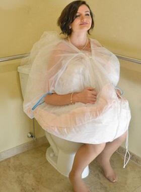 Bride goes to the toilet Hanfu petticoat cover skirt goes