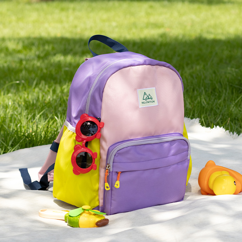 户外儿童背包出游女孩小学生书包