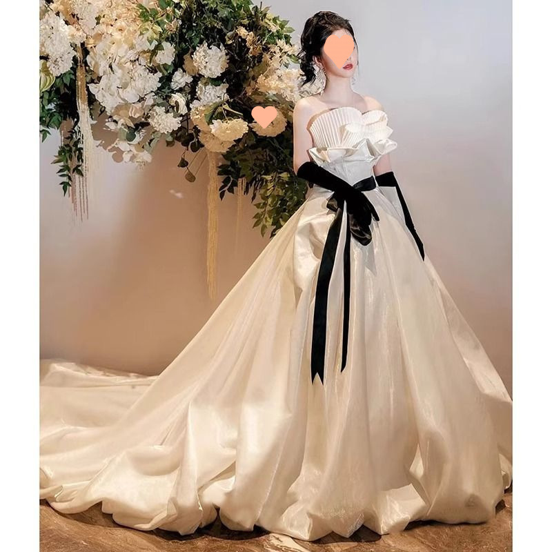 法式轻婚纱2025新款高级感迎宾出门纱公主风白色晚礼服高端奢华