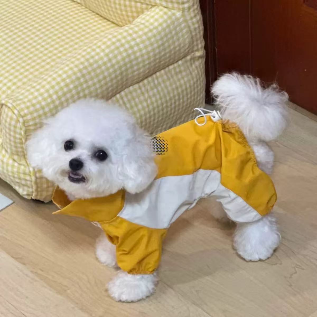 春秋薄款狗狗衣服小型犬泰迪外出防脏中型犬高级感夏季四脚冲锋衣