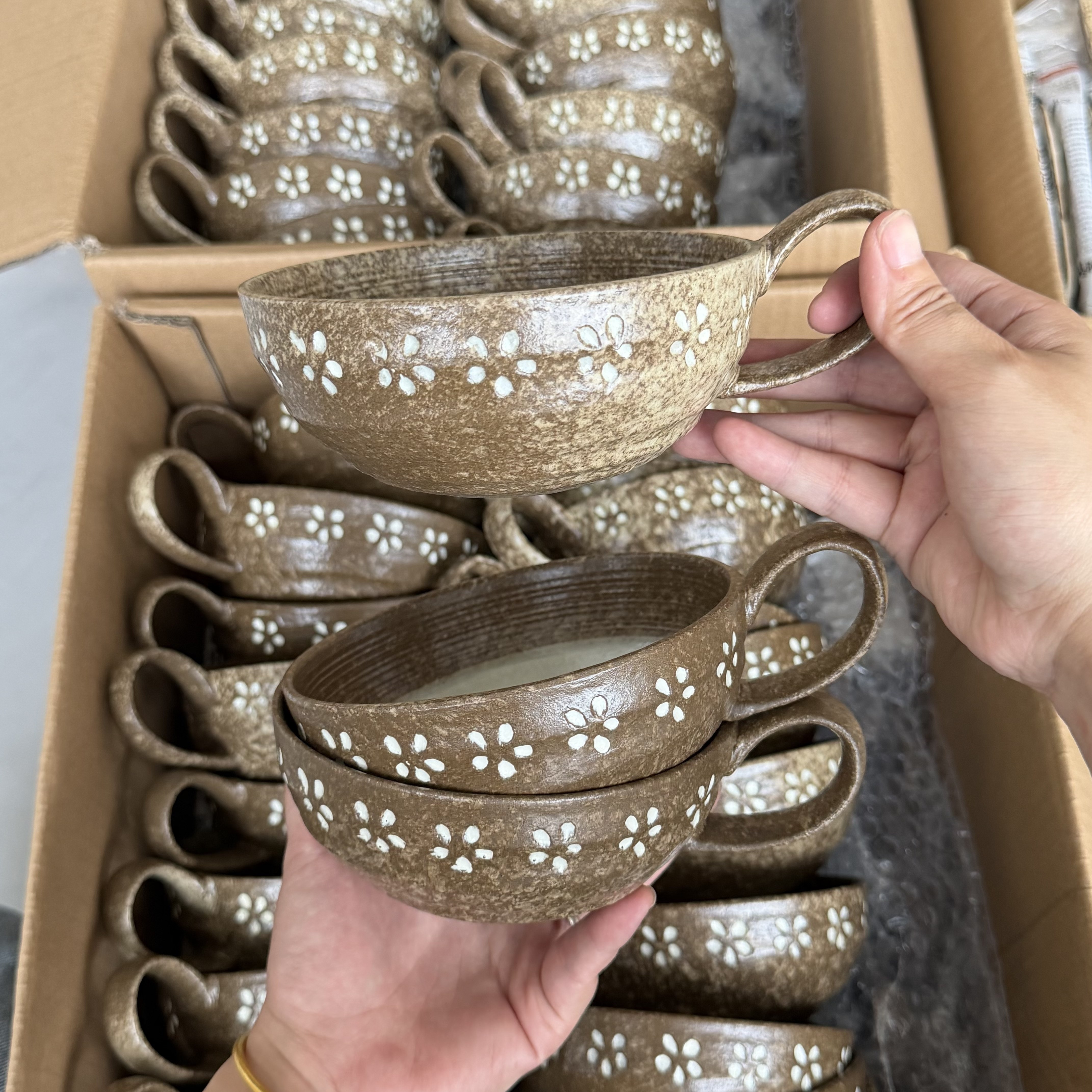 博尚家手工陶瓷碗花朵图案带手柄家用餐具森系田园风汤碗面碗嗦粉