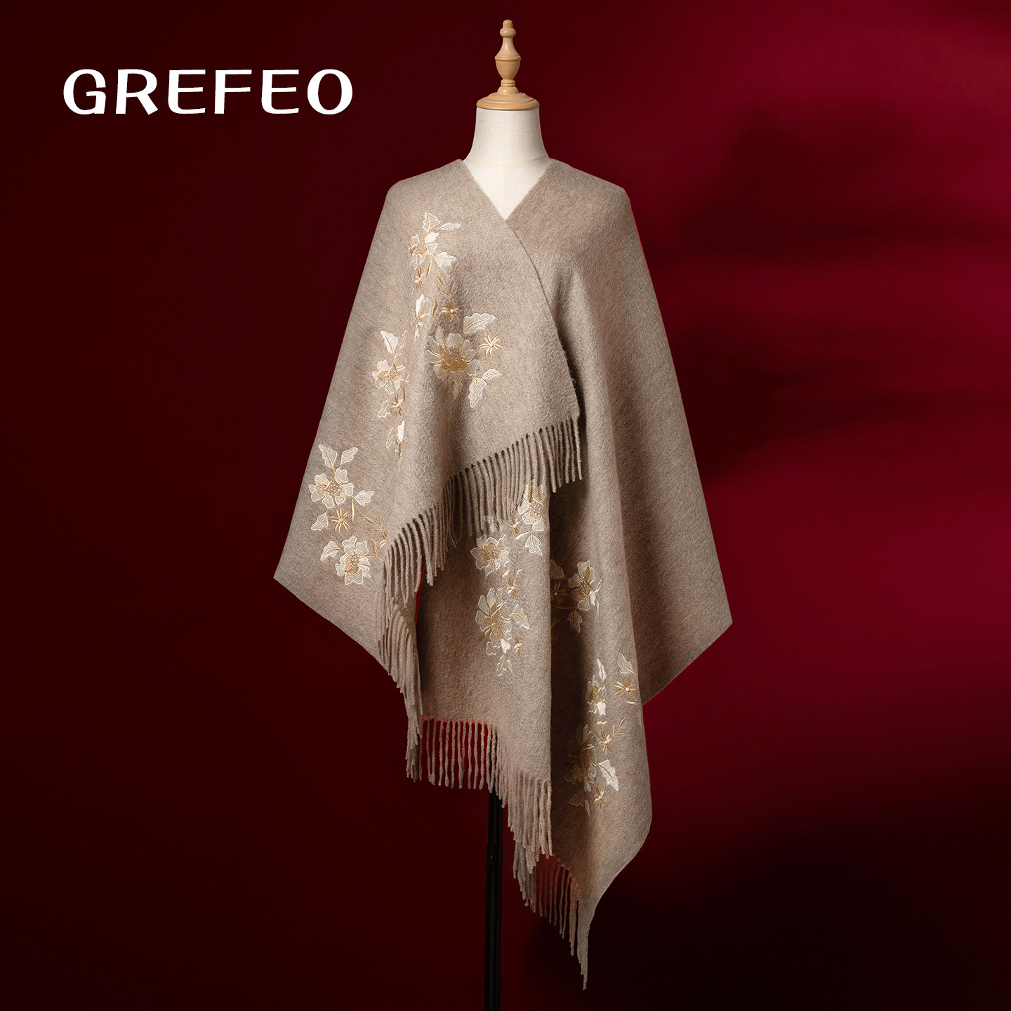 高档羊毛披肩女春季保暖斗篷外搭围巾披风送妈妈婆婆母亲生日礼物