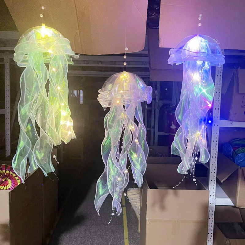 JHY/君鸿月发光水母灯笼七彩飘带闪灯玩具礼物网红花灯小夜灯