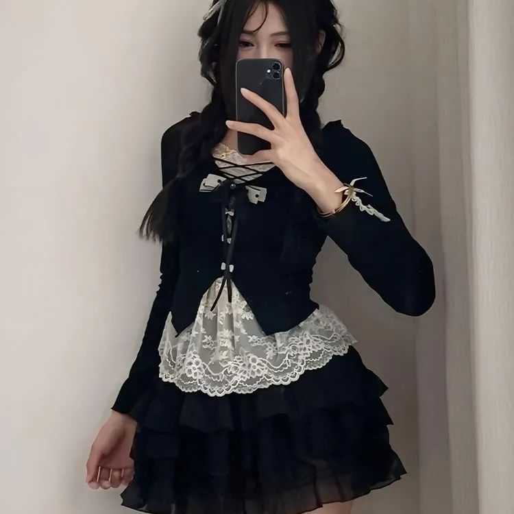 纯欲风甜辣设计感假两件蕾丝拼接