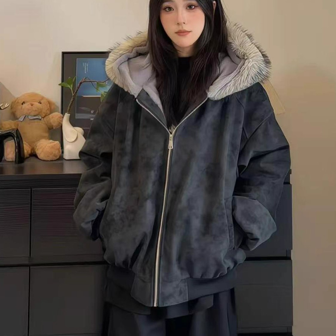 冬季新款大理石座山雕连帽棉衣