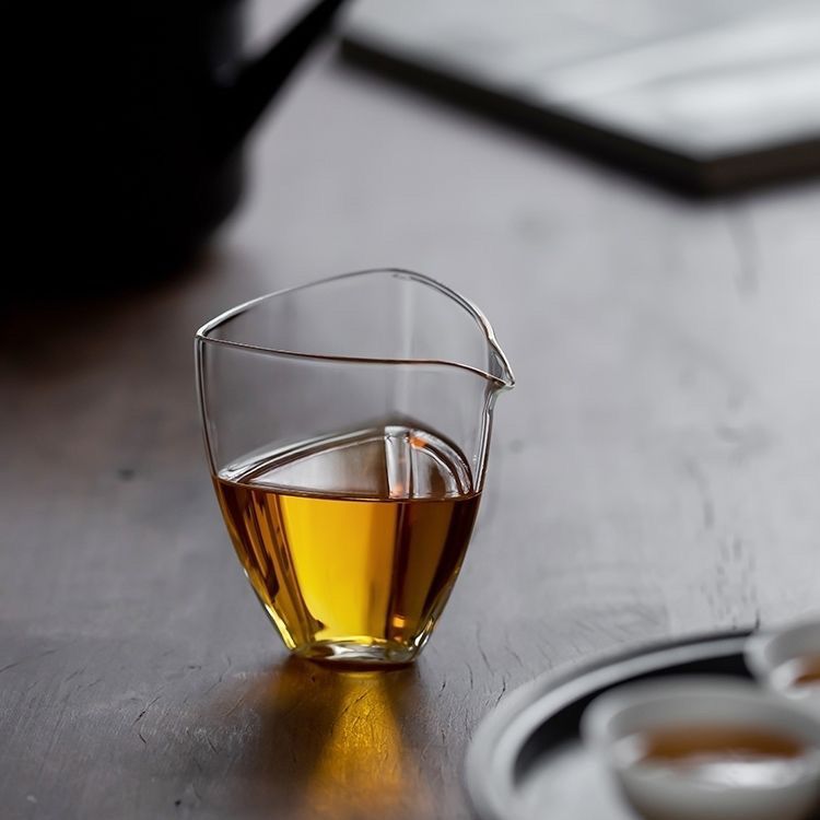 【日式公道杯】简约造型水杯耐高温加厚玻璃三角公道杯均杯分茶杯