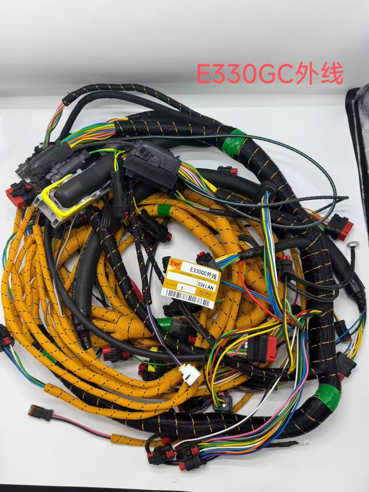 挖掘机卡特330gc外线