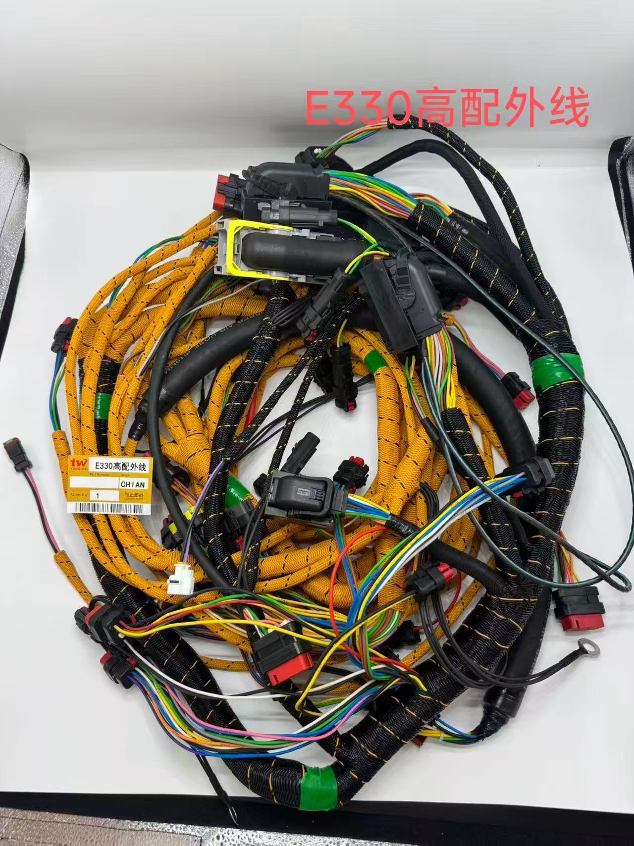 挖掘机卡特330高配外线