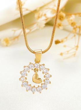 Pendant collarbone chain hollowed out necklace neck chain