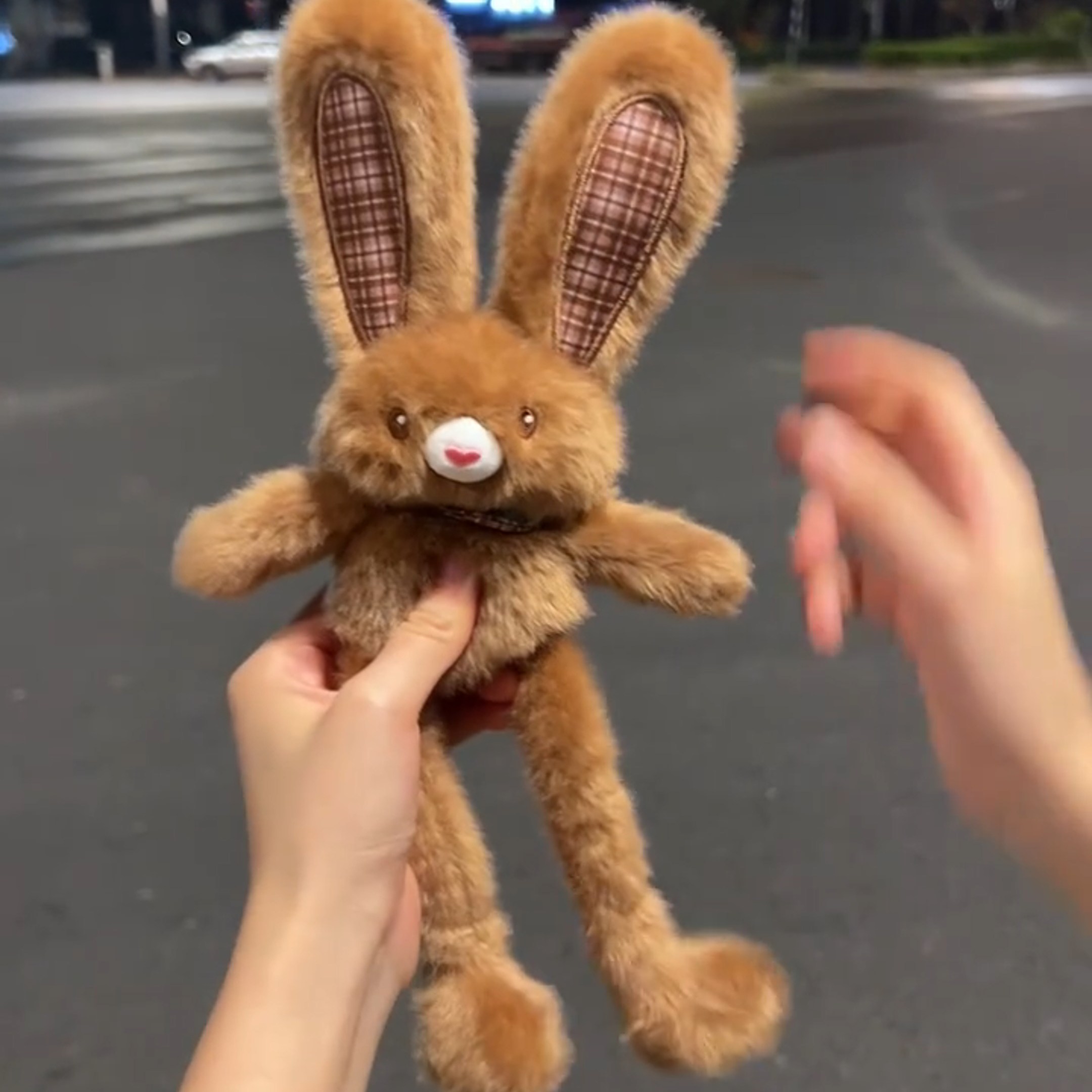 拉耳兔挂件毛绒公仔创意解压钥匙扣可露丽可爱玩偶送女友闺蜜礼物,玩具/童车/益智/积木/模型,毛绒/玩偶/公仔/布艺类玩具,淘宝优惠券,粉丝福利购,淘宝优惠卷