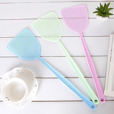 Summer plastic fly swatter mosquito swatter mesh long handle