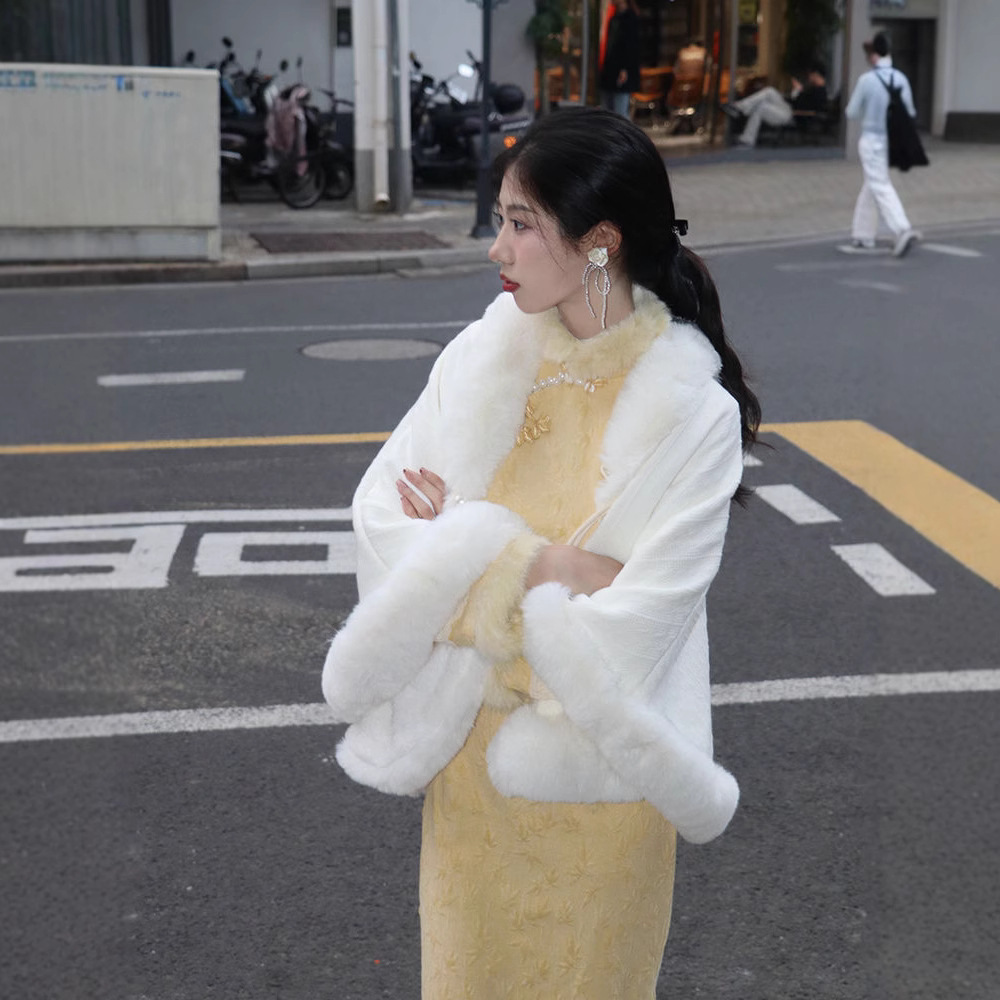 旗袍披肩外搭百搭宽松时尚新中式加厚加绒冬季高级感斗篷秋...