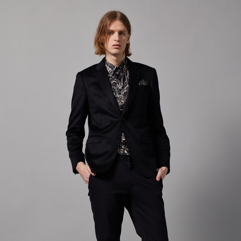 威雅西服RARE经典款西服