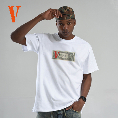 VLONE 经典大V字母Logo美元印花圆领短袖T恤 情侣款