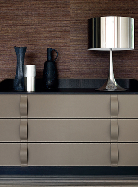 意大利进口正版  床头抽屉柜皮革 Flou Gentleman Complementi