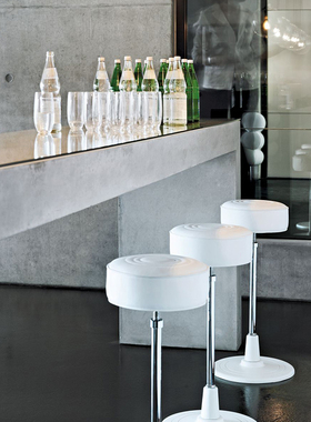 德国进口正版 ClassiCon Bar Stool  Eileen Gray可升降酒吧凳