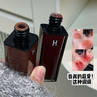 韩网爆款断货王~Her水光镜面唇彩学生显白素颜显嫩唇釉滋润成膜
