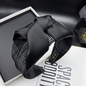 高颅顶发卡发箍女2023网红新款 高级感外戴头饰宽边压发洗脸头箍